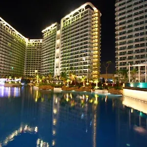 Apartment Azure Urban A1 Balcony Near Mall Airport